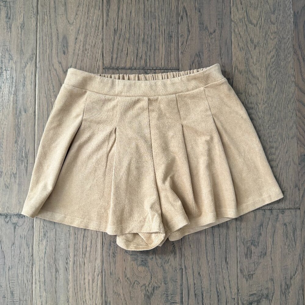 Beige Faux Suede Pleaded Shorts - Size Medium